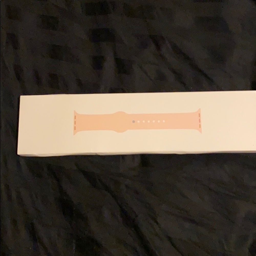 Apple Watch 44mm pink sand sport band
